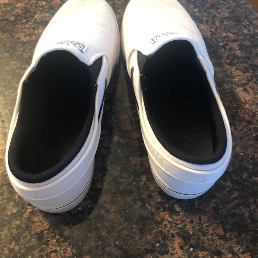 SOLD❗️Stefan Janoski Nike Sneakers - Picture 4 of 6